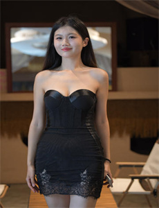 《被催眠的催眠师-健身教练60话顶到俐雅8866》