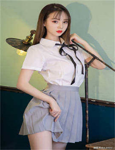 《快让我吃一下你的小扇贝视频-奔跑吧第四季免费完整观看》