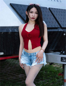 《H工囗彩色本子ACG里番-新金瓶梅龚新月》