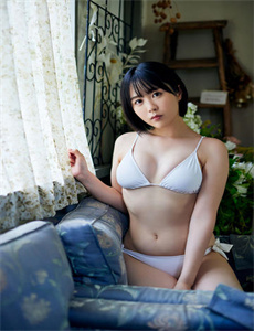 《亚洲制服丝袜电影-乳奴隶 乳フェチ陵辱》