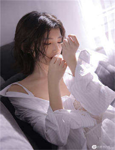 《午夜精品久久久内射近拍高清-玉婷阁》